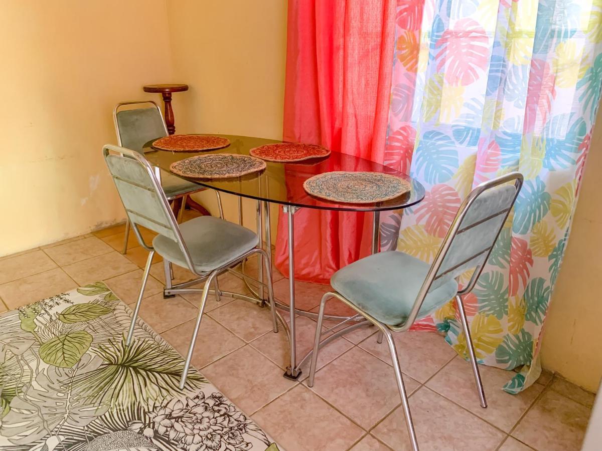 Apartment At Trincity Central Road Port of Spain Eksteriør billede