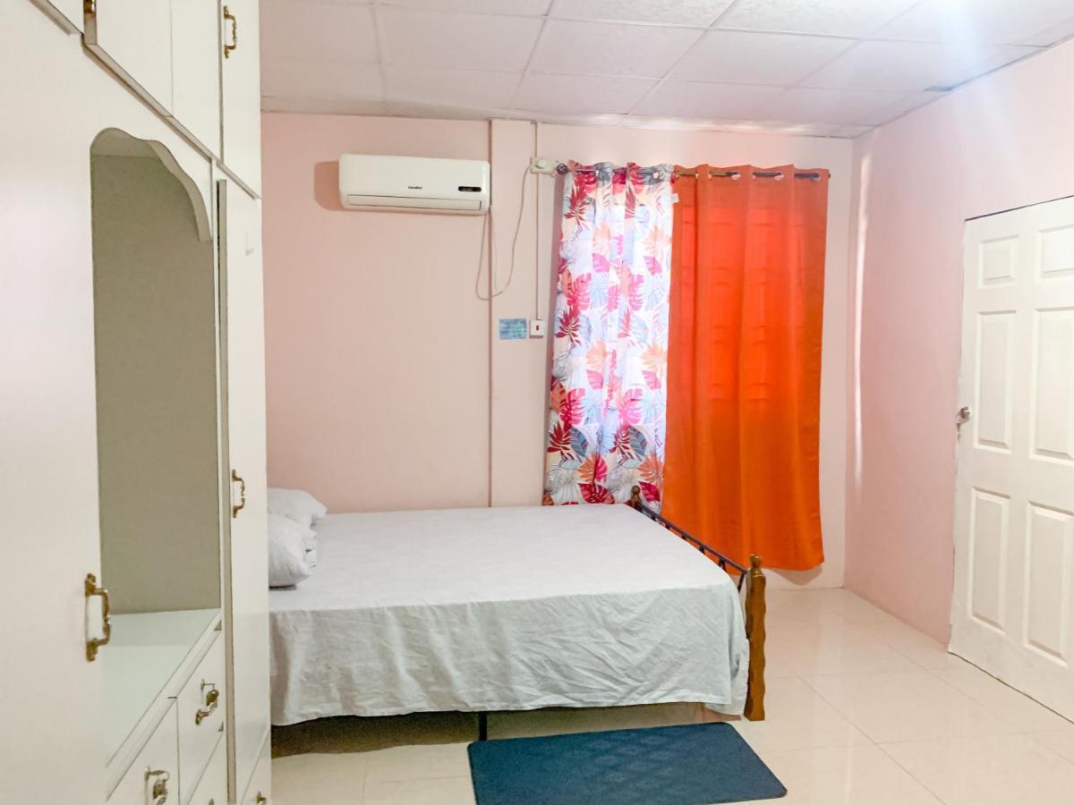 Apartment At Trincity Central Road Port of Spain Eksteriør billede